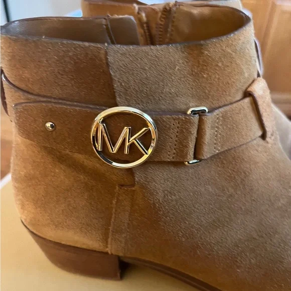 Michael Kors Shoes Michael Kors Tan Harland Ankle Booties With